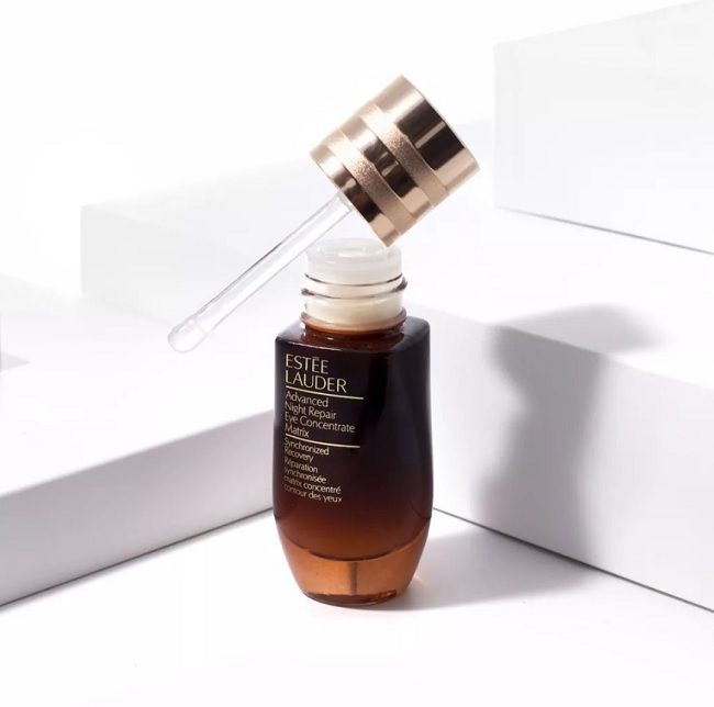 Serum mắt Estee Lauder