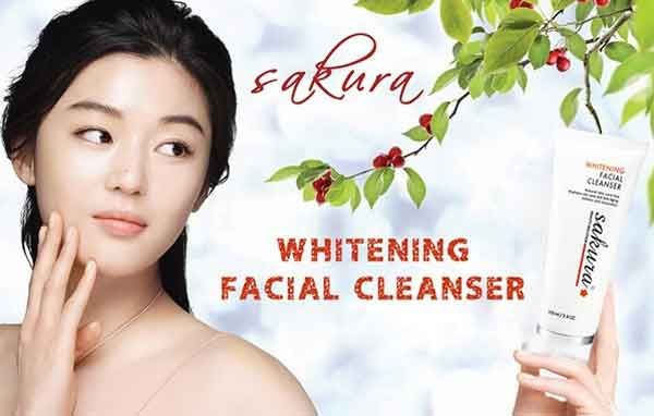 Sữa rửa mặt trị mụn Whitening Facial Cleanser