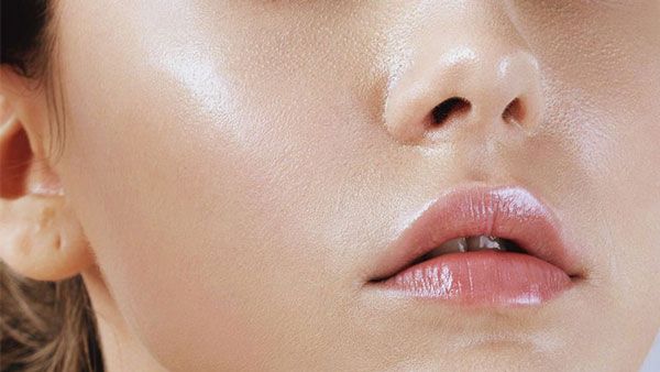 Da dầu có nên bôi vitamin E không? Hướng dẫn sử dụng đúng cách và hiệu quả