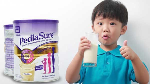 Sữa bột Pediasure mùi vị thơm ngon phù hợp với các bé