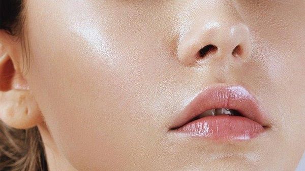 Lựa chọn serum se khít lỗ chân lông cho da dầu, da khô