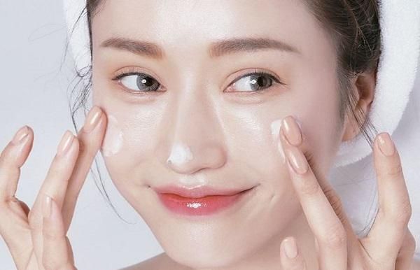 Dưỡng ẩm, cấp nước cho da