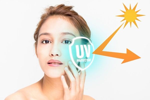 Chống nắng, bảo vệ da khi sử dụng retinol