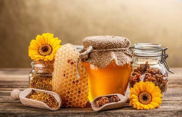 Cách chữa ho viêm họng bằng mật ong