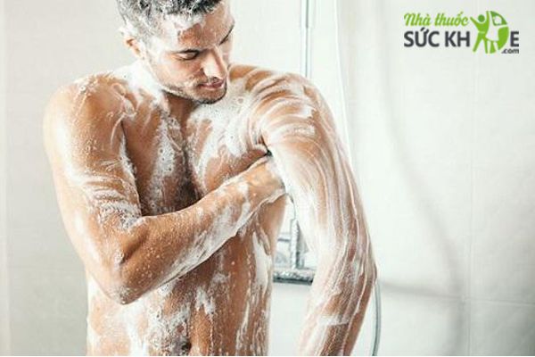 Sữa tắm cho nam an toàn lành tính không làm tổn thương da