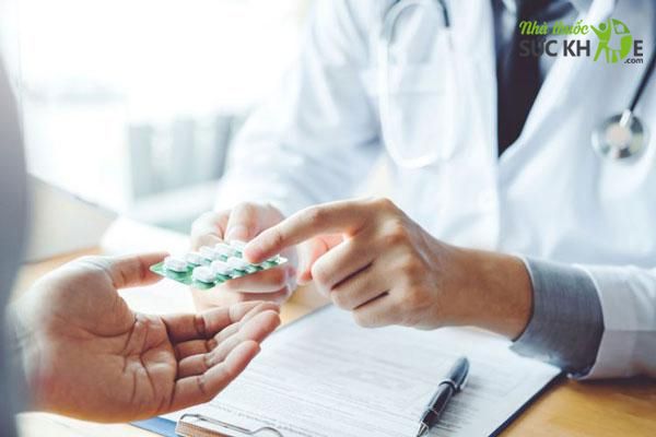 Trường hợp uống quá liều Loratadin cần gây nôn để loại bỏ lượng thuốc dư thừa 