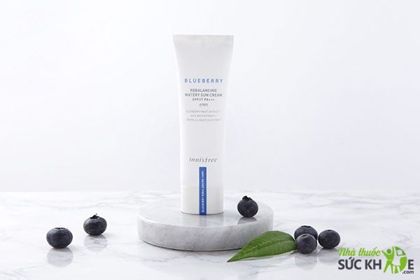 Kem chống nắng Innisfree Blueberry Rebalancing Watery Sun Cream SPF45 PA++