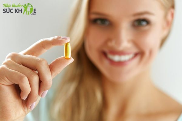Dùng sản phẩm bổ sung Vitamin