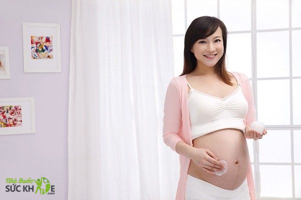 Hỗ trợ mang thai và giúp thai nhi tăng trưởng