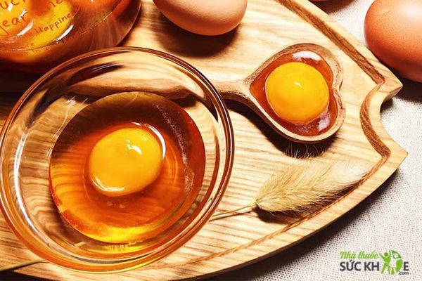 Thực phẩm chứa nhiều Vitamin D- Trứng gà