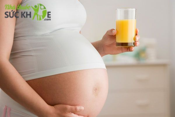 Uống viên sủi vitamin C mỗi ngày có tốt không, Bà bầu có nên uống vitamin C sủi