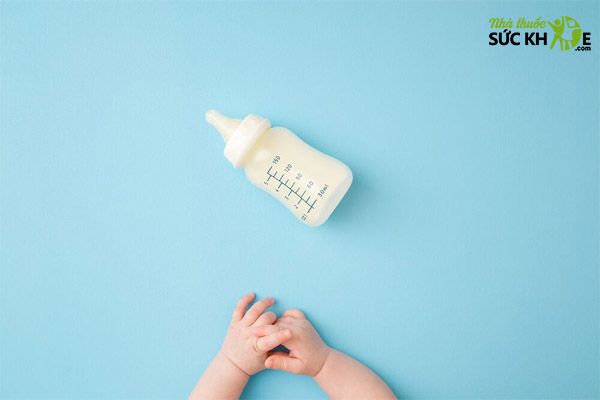 Sữa non cho bé tăng cân phù hợp với độ tuổi và thể trạng
