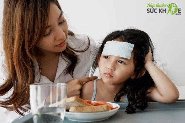 Trẻ mắc bệnh dẫn đến chán ăn