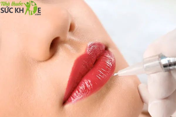 Cách chăm sóc môi sau phun xăm 