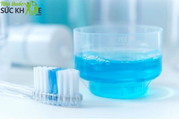 Đánh giá ưu điểm và nhược điểm của nước súc miệng cho bé 