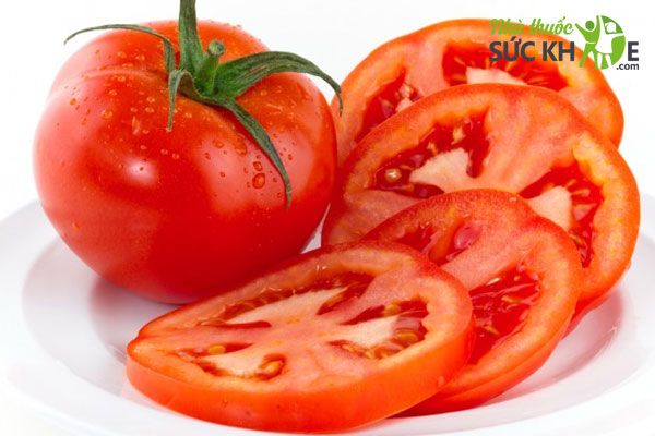 Cà chua bổ sung nhiều dưỡng chất phục hồi da