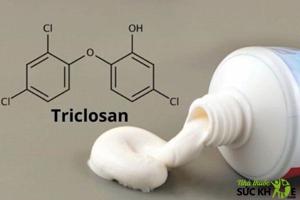 Triclosan trị bệnh răng miệng gây mùi hôi khó chịu