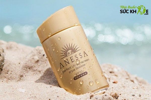 Review kem chống nắng Anessa cho da dầu mụn Perfect UV Sunscreen Mild Milk