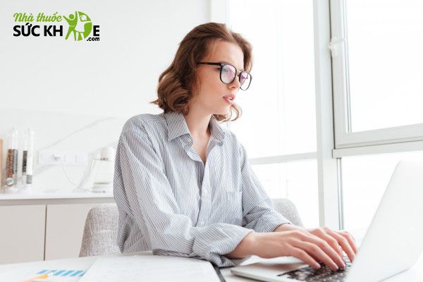 Thoa kem chống nắng cả khi trời không nắng
