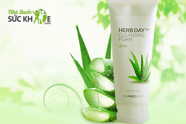 Sữa rửa mặt Herb Day 365 Cleansing Foam Aloe