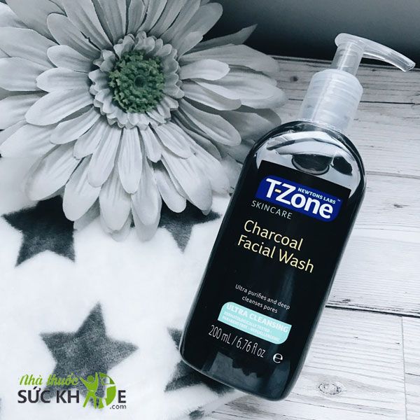 Sữa rửa mặt than hoạt tính T Zone Skincare Charcoal Facial Wash 