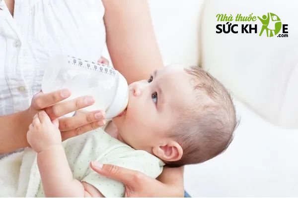 Pha sữa chuẩn theo công thức từ nhà sản xuất khuyến cáo