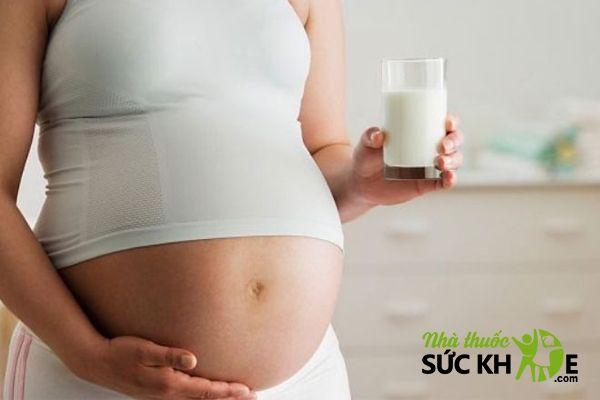 Sữa cho bà bầu giúp mẹ khỏe, bé thông minh