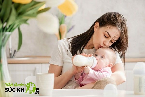 Ngừng sữa cho bé từ 12- 24 tháng