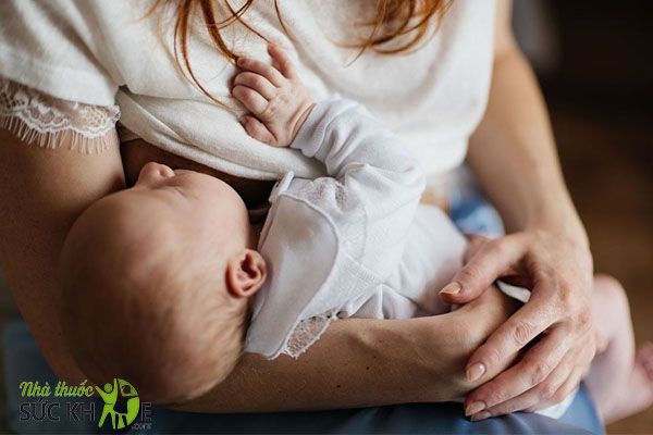 Vitamin K từ sữa mẹ