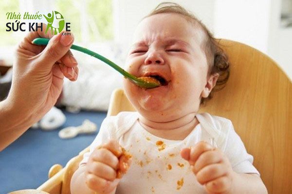 Vitamin tổng hợp cho bé biếng ăn kích thích con ăn ngon miệng