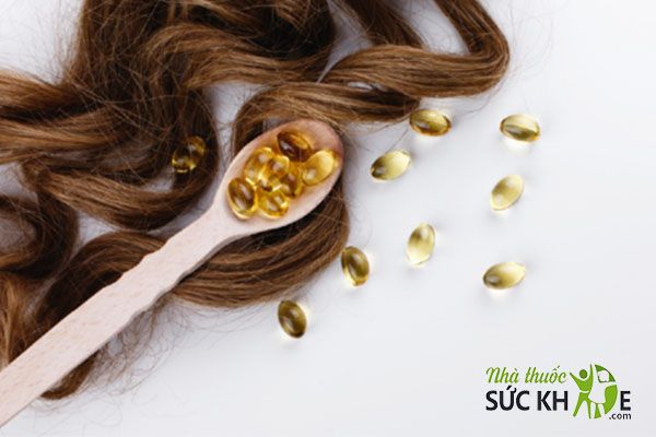Vitamin E dưỡng ẩm, nuôi dưỡng mái tóc chắc khỏe