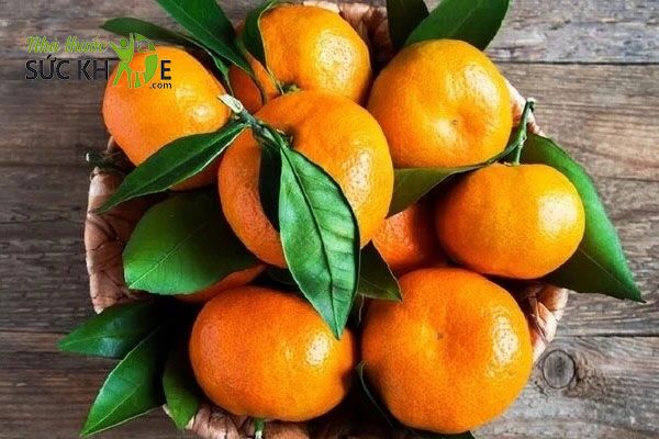 Ăn 1 quả quýt nhỏ