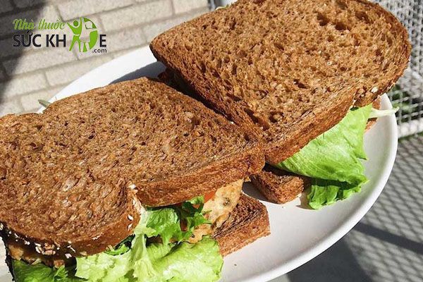 Bánh mì ngũ cốc nguyên hạt