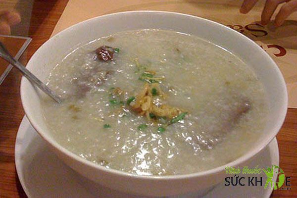 Cháo hoàng liên lá tre, thịt vịt