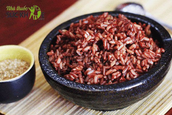 Ăn sáng bằng cơm gạo lứt