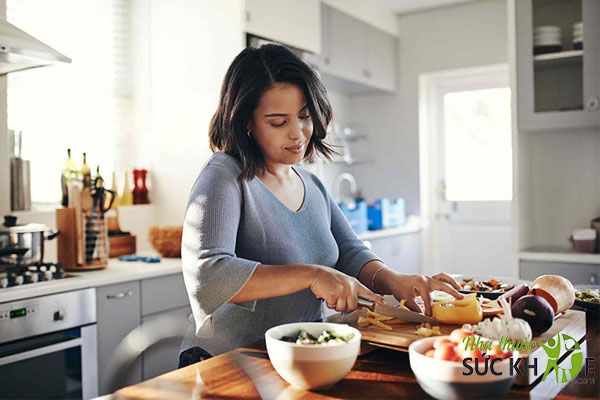 Tự chuẩn bị thực đơn giảm cân cho nữ cơ địa khó giảm