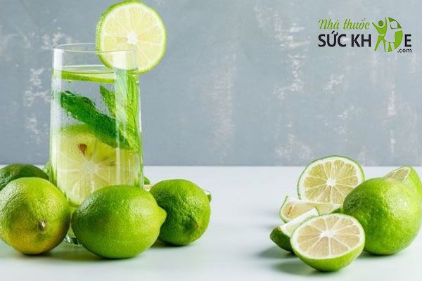 Uống nước chanh tươi thanh lọc cơ thể