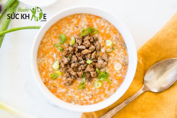 Cháo yến mạch nấu thịt băm