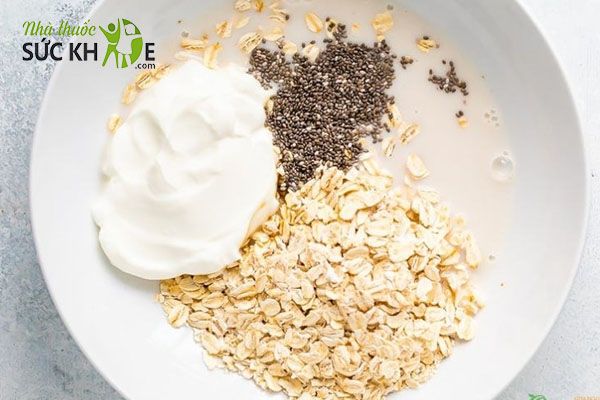 Yến mạch và sữa chua không đường