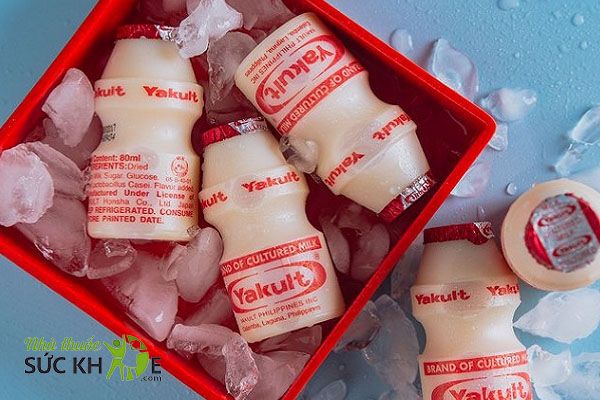 Bảo quản yakult trong ngăn mát tủ lạnh