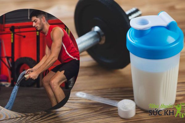 Sử dụng bình lắc để pha mass