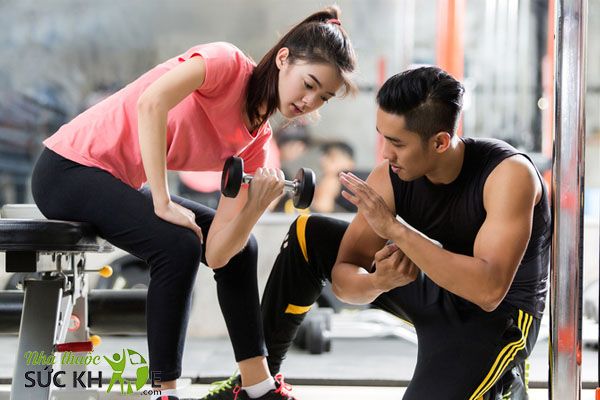 Tham khảo ý kiến từ chuyên gia