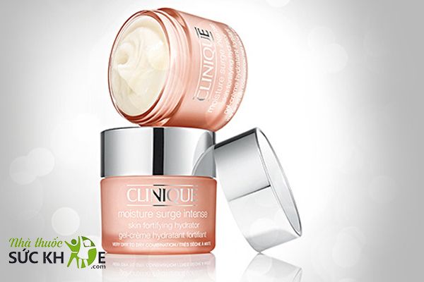 Kem dưỡng ẩm Clinique Moisture Surge Intense Skin Fortifying Hydrator