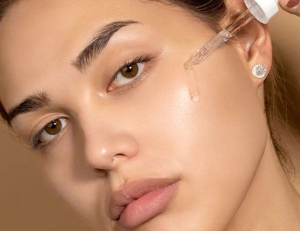 Sử dụng Niacinamide h&agrave;ng ng&agrave;y được kh&ocirc;ng?