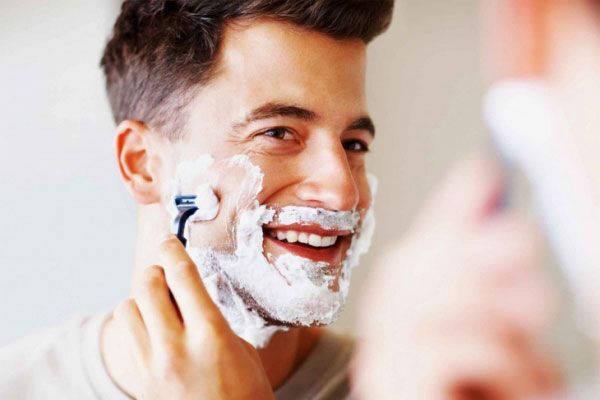 L&agrave;m thế n&agrave;o để l&ocirc;ng kh&ocirc;ng bị mọc ngược