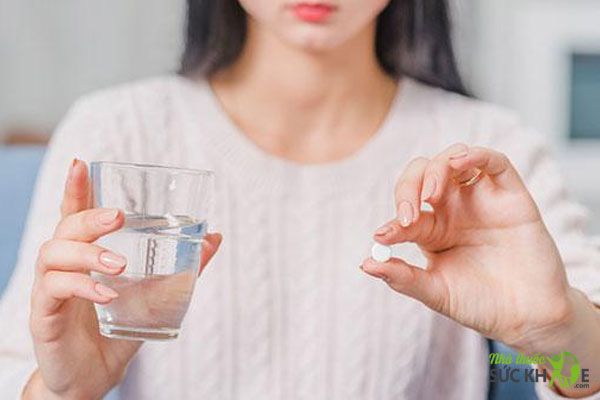 Bất cứ ai cũng c&oacute; thể sử dụng vi&ecirc;n uống MultiVitamin