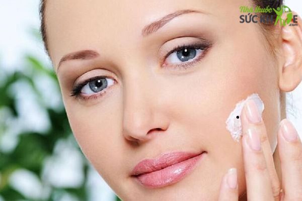 Tẩy nốt ruồi bằng kem đ&aacute;nh răng bao l&acirc;u?