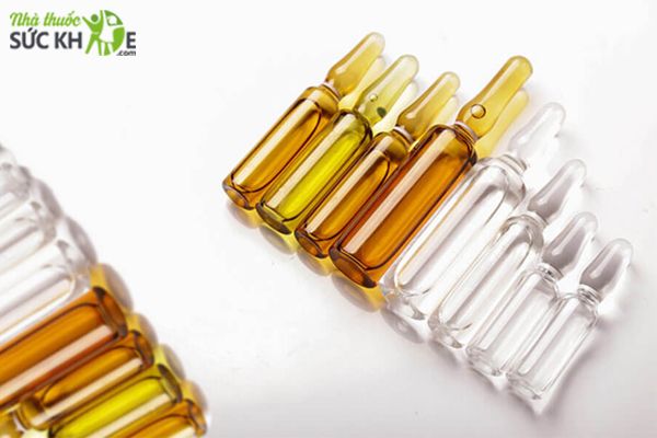 Ampoule c&oacute; 2 dạng: dạng gel v&agrave; dạng dầu