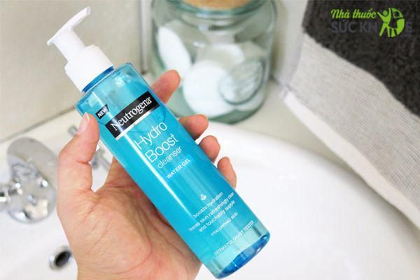 Sữa rửa mặt dịu nhẹ d&agrave;nh cho mẹ bầu da kh&ocirc;