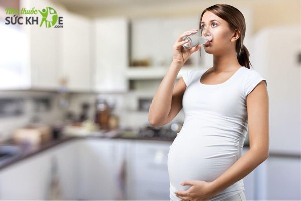 Tham khảo &yacute; kiến b&aacute;c sĩ trước khi d&ugrave;ng